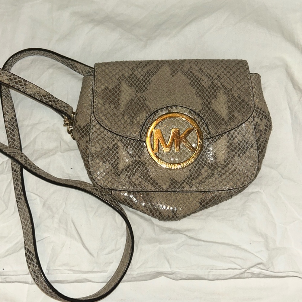 Michael Kors crossbody.  EUC